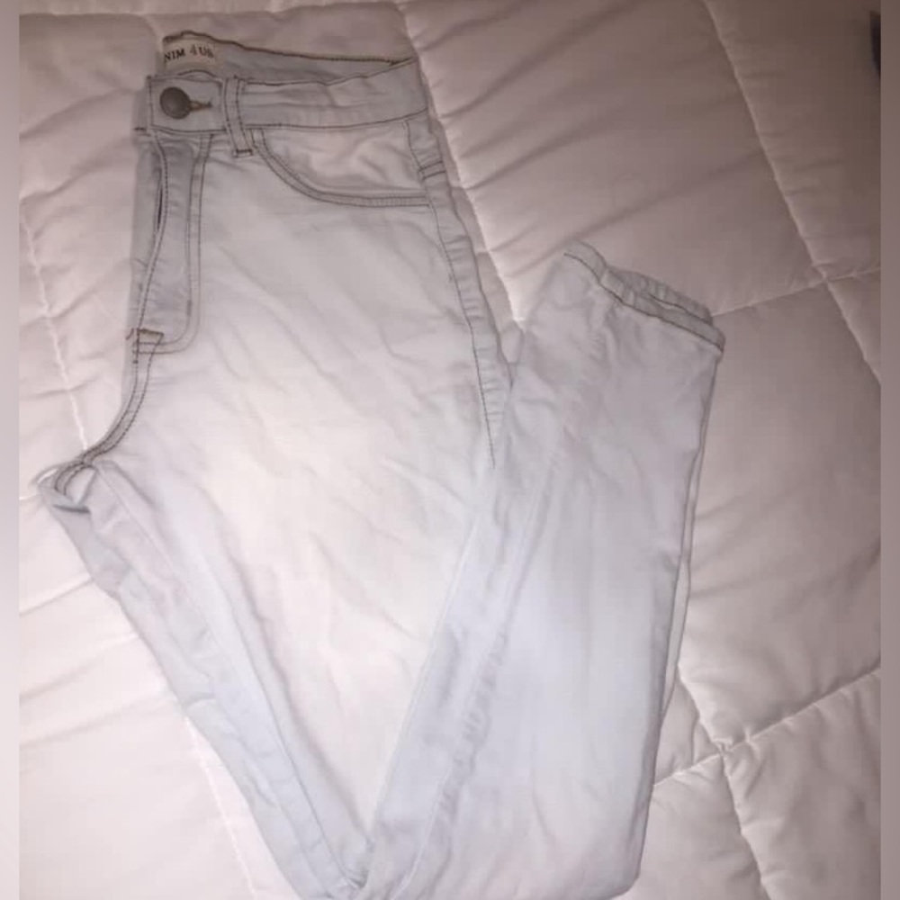 Skinny jeans